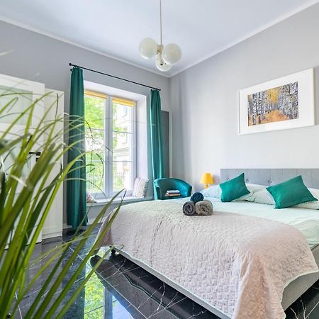 Stylish Studio In The Heart Of The City. Varšava Exteriér fotografie